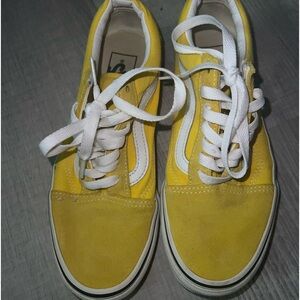 Used yellow vans